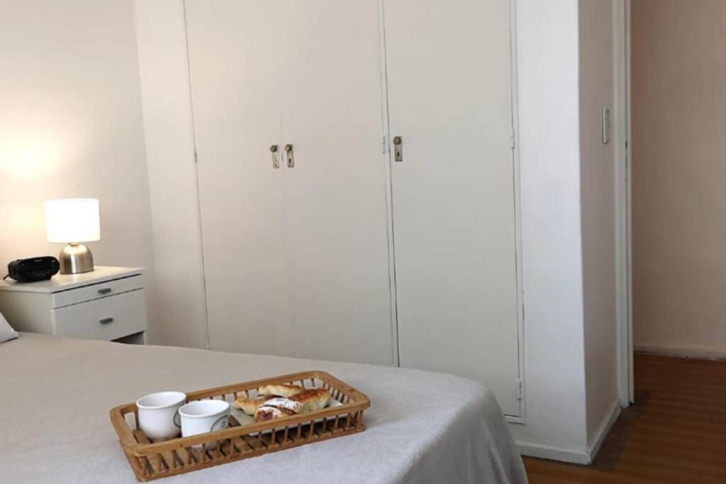 Апартаменты 2 Ambientes En Almagro En Av Corrientes Para 2 Personas Буэнос-Айрес Экстерьер фото